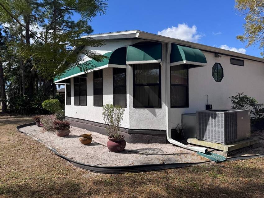 2909 Madera Circle a North Fort Myers, FL Mobile or Manufactured Home for Sale